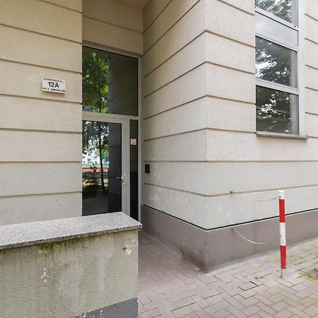 Elektoralna 12A - Colorful Apartment With Balcony By Noclegi Renters Варшава Екстер'єр фото
